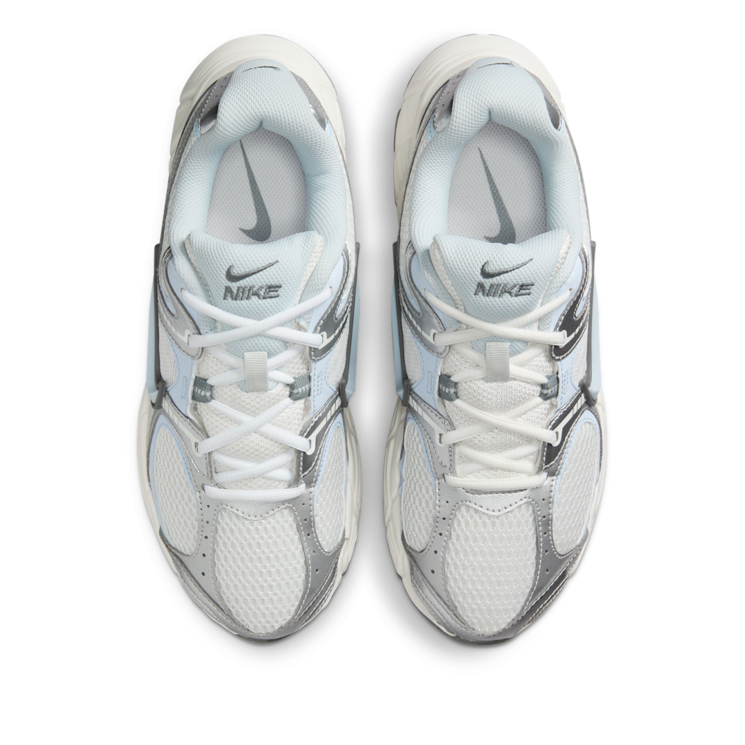 Nike V5 RNR Summit White Blue Tint Photon Dust Smoke Grey, Summit White/Blue Tint/Photon Dust/Smoke Grey (HQ7901-103)