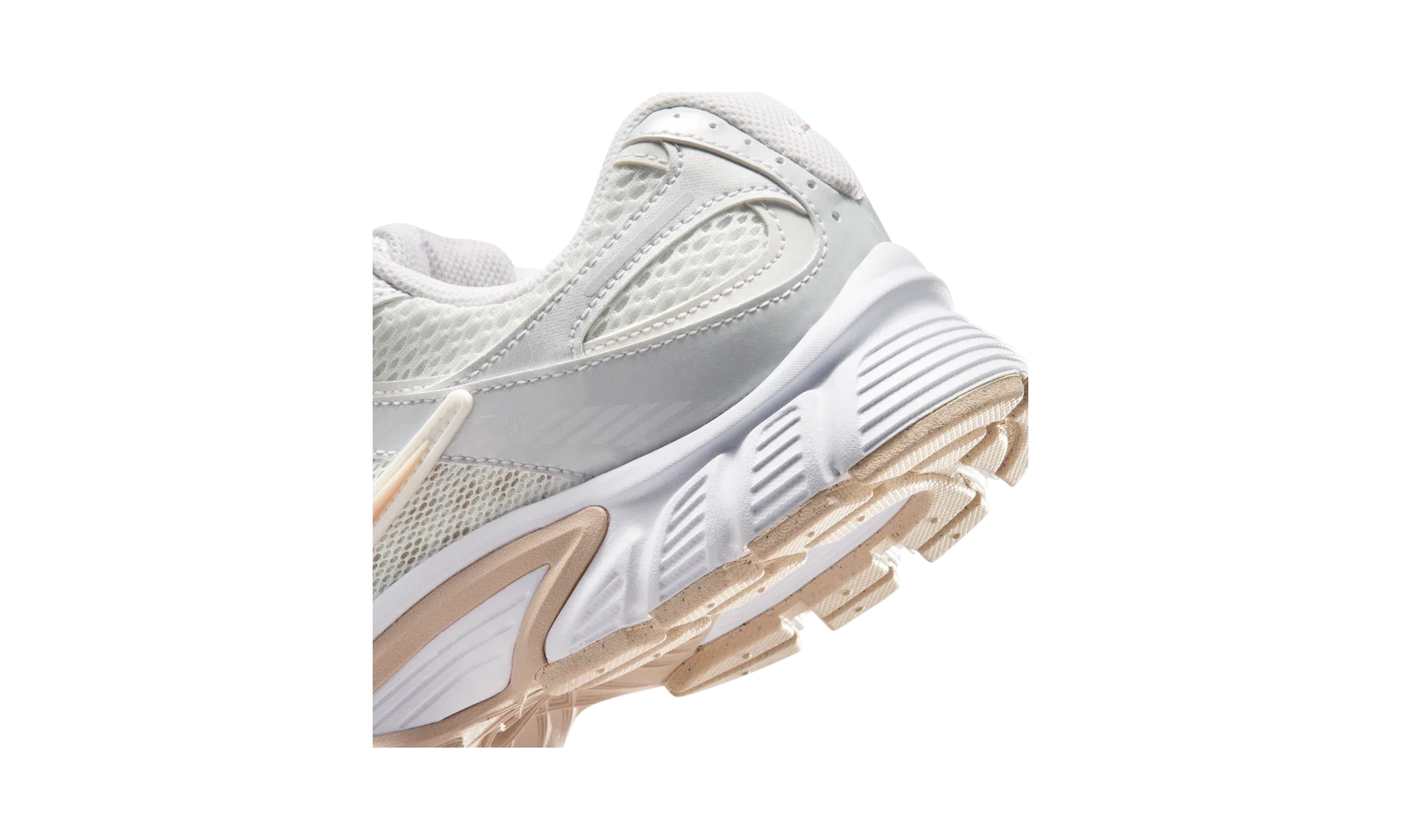Nike V5 RNR Summit White White Vast Grey Silt Red