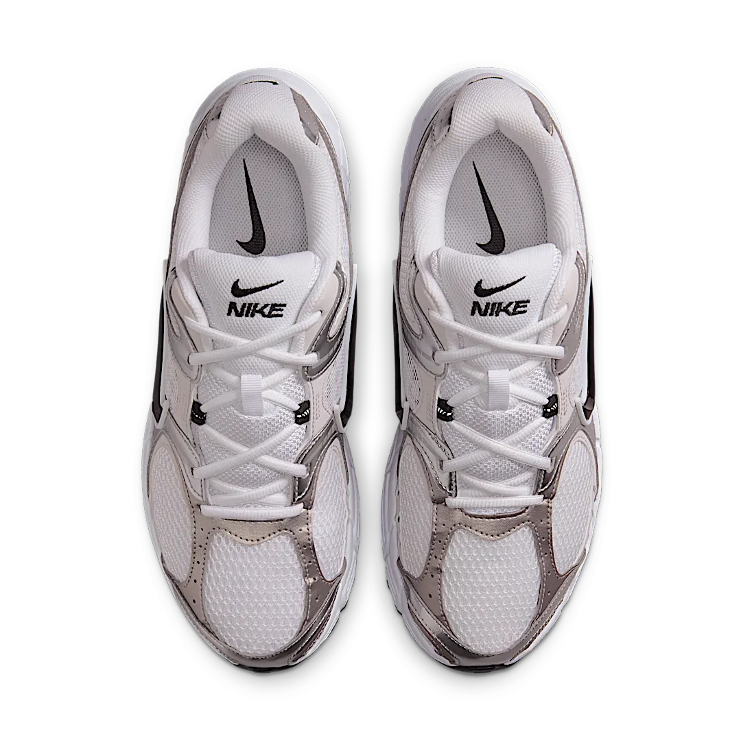 Nike V5 RNR White Vast Grey College Grey Black, White/Vast Grey/College Grey/Black (HJ5228-104)