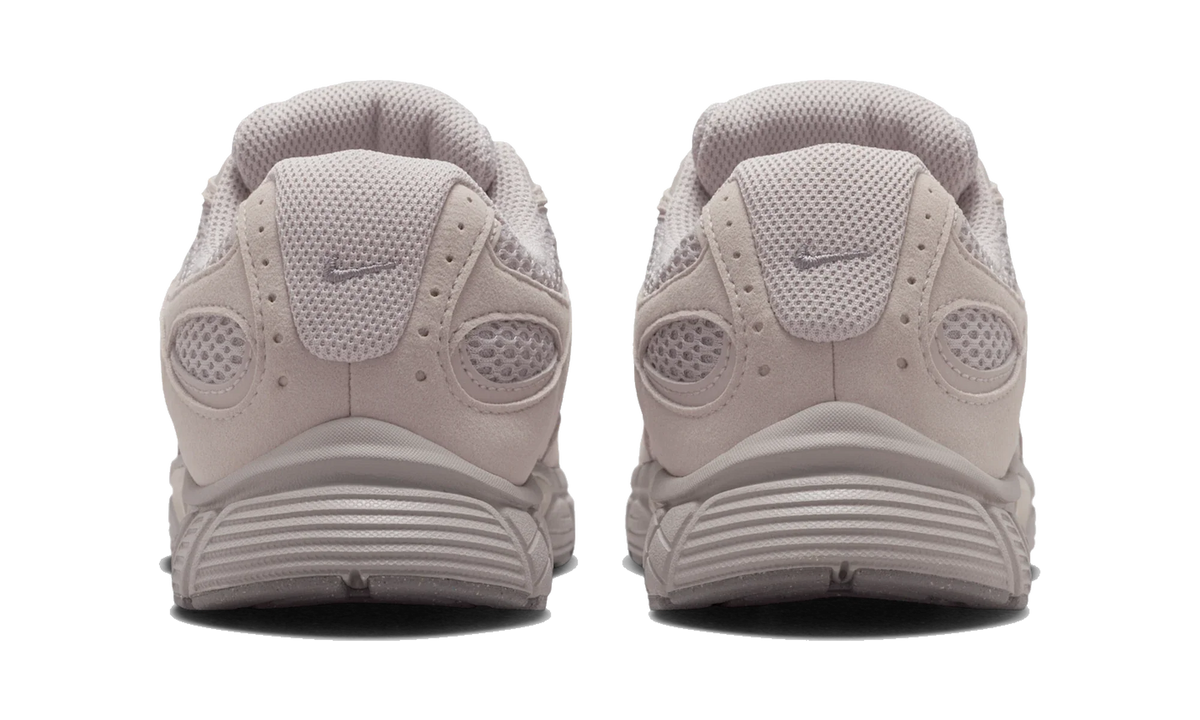 Nike V5 Runner Suede Moon Particle Light Orewood Brown