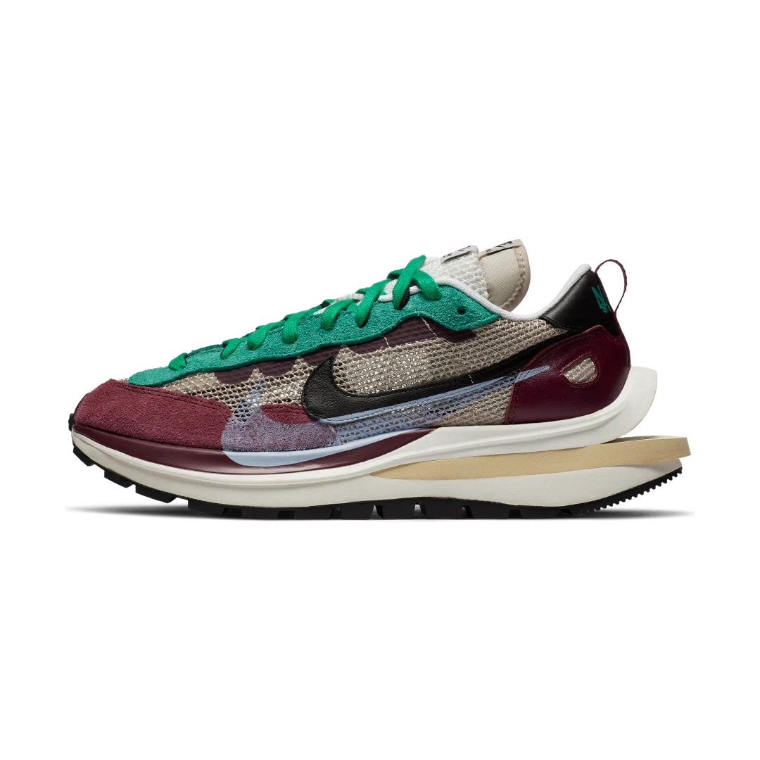 Nike Vaporwaffle sacai Villain Red Neptune Green, String/Black-Villain Red-Neptune Green (DD3035-200)