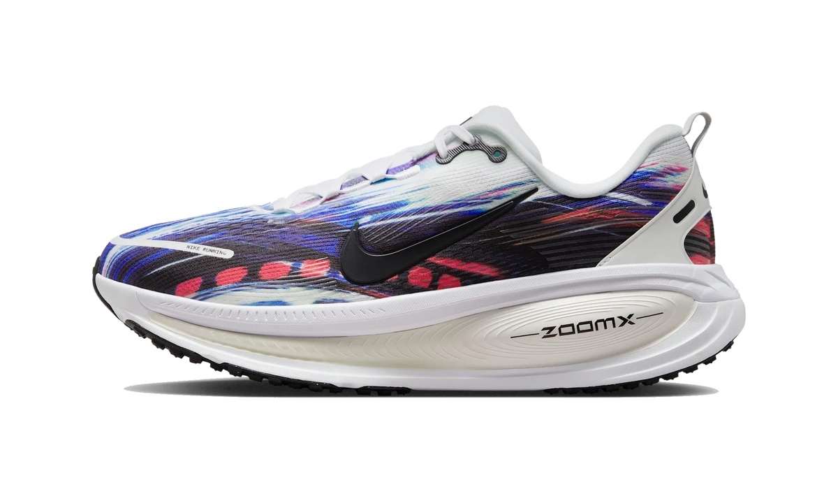 Nike Vomero 18 SE Light Trails