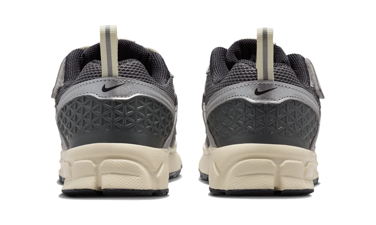 Nike Vomero 5 Iron Grey Coconut Milk Chrome (PS)