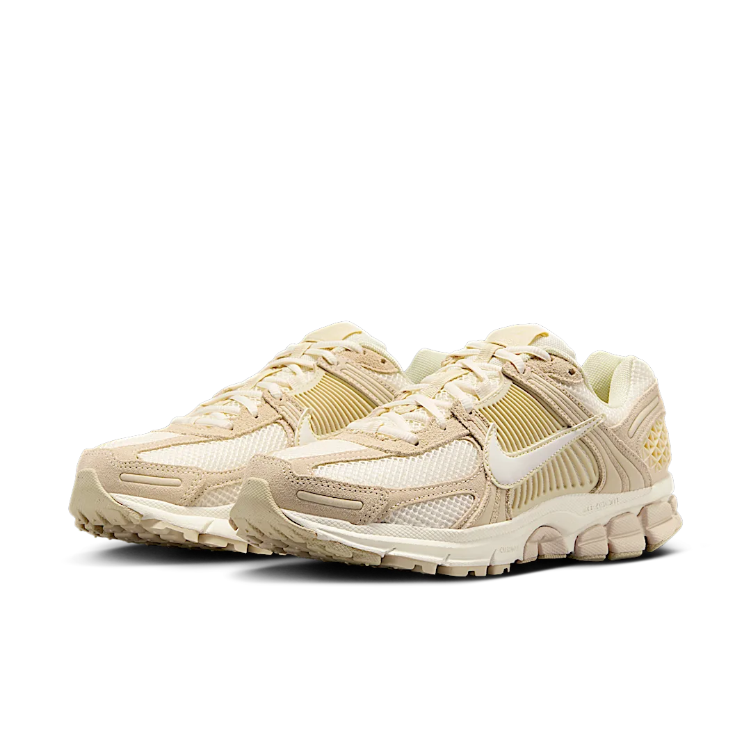 Nike Zoom Vomero 5 Beach Light Khaki, Beach/Light Khaki/Pale Ivory/Sail (HQ0458-200)