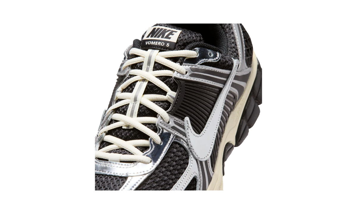 Nike Zoom Vomero 5 Black Metallic Silver Coconut Milk Chrome