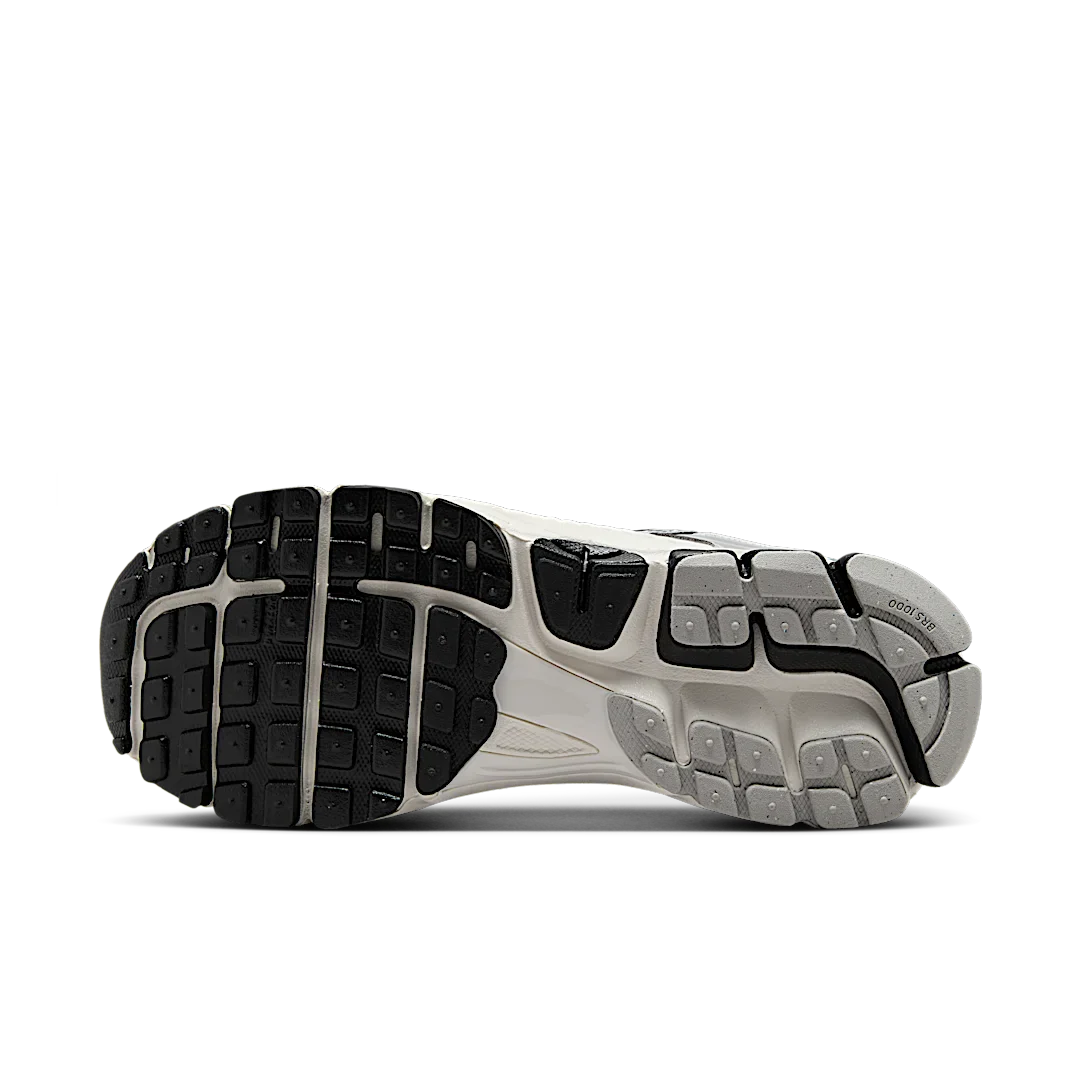 Nike Zoom Vomero 5 Photon Dust Black, Photon Dust/Phantom/Metallic Silver/Black (HQ1182-001)
