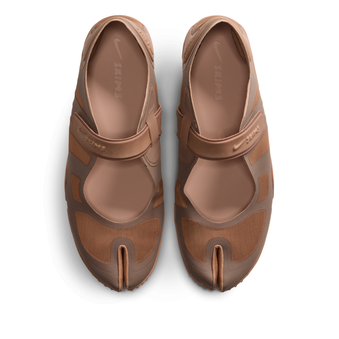 Nike Rift Mesh SKIMS Archaeo Brown