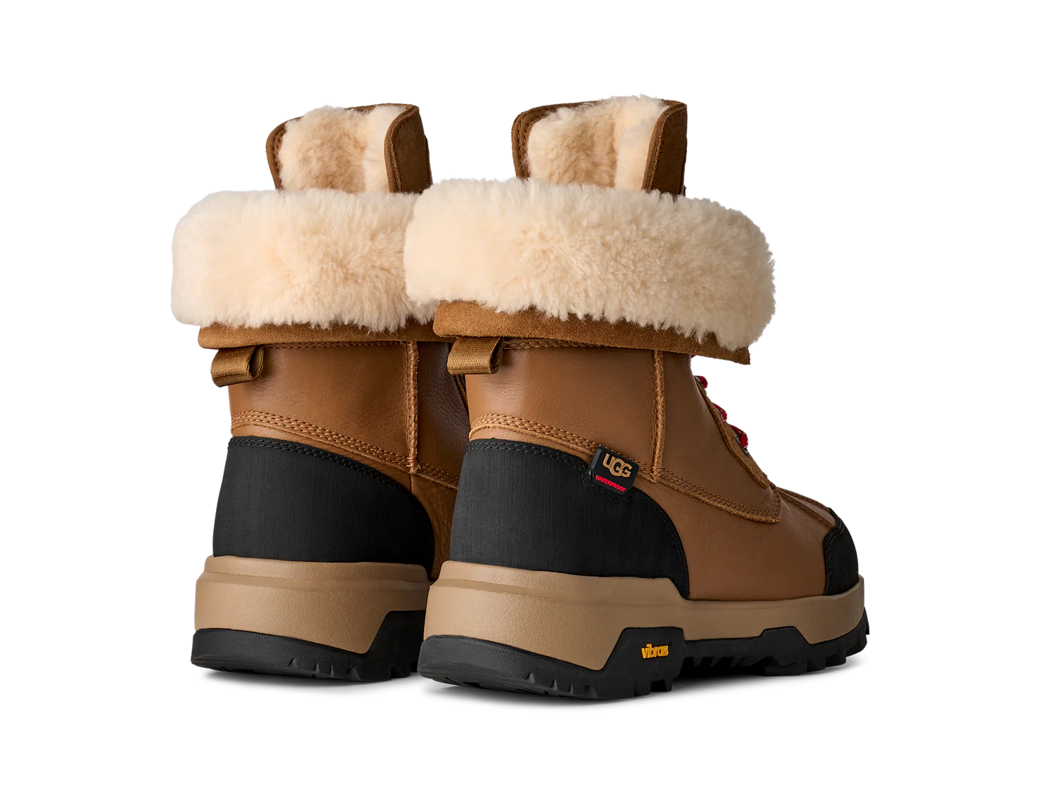 UGG Adirondack Boot XXV Chestnut, Chestnut (1170591-CHE)