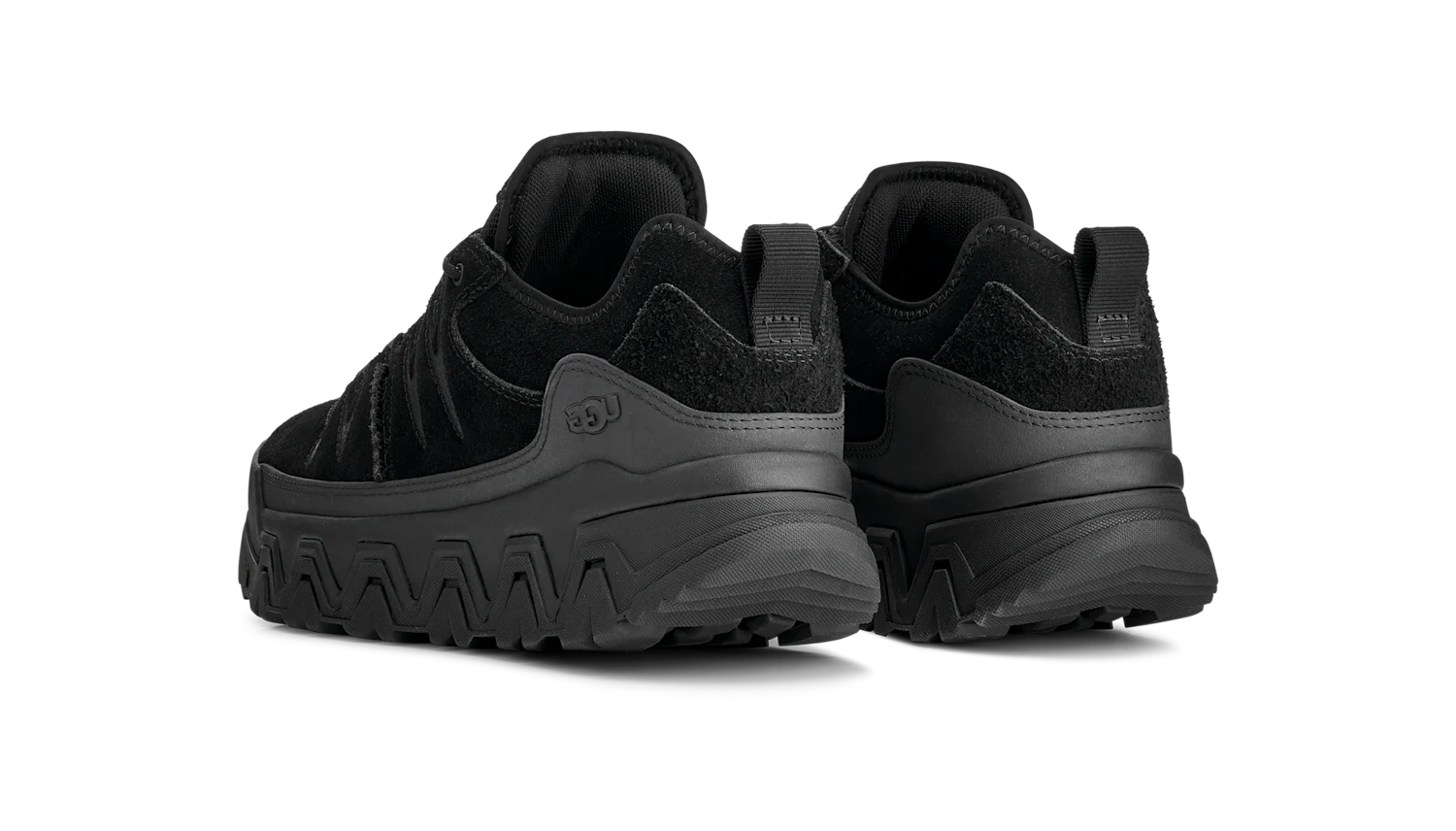 UGG CapTrail Low Black, Black (1158252-BLK)