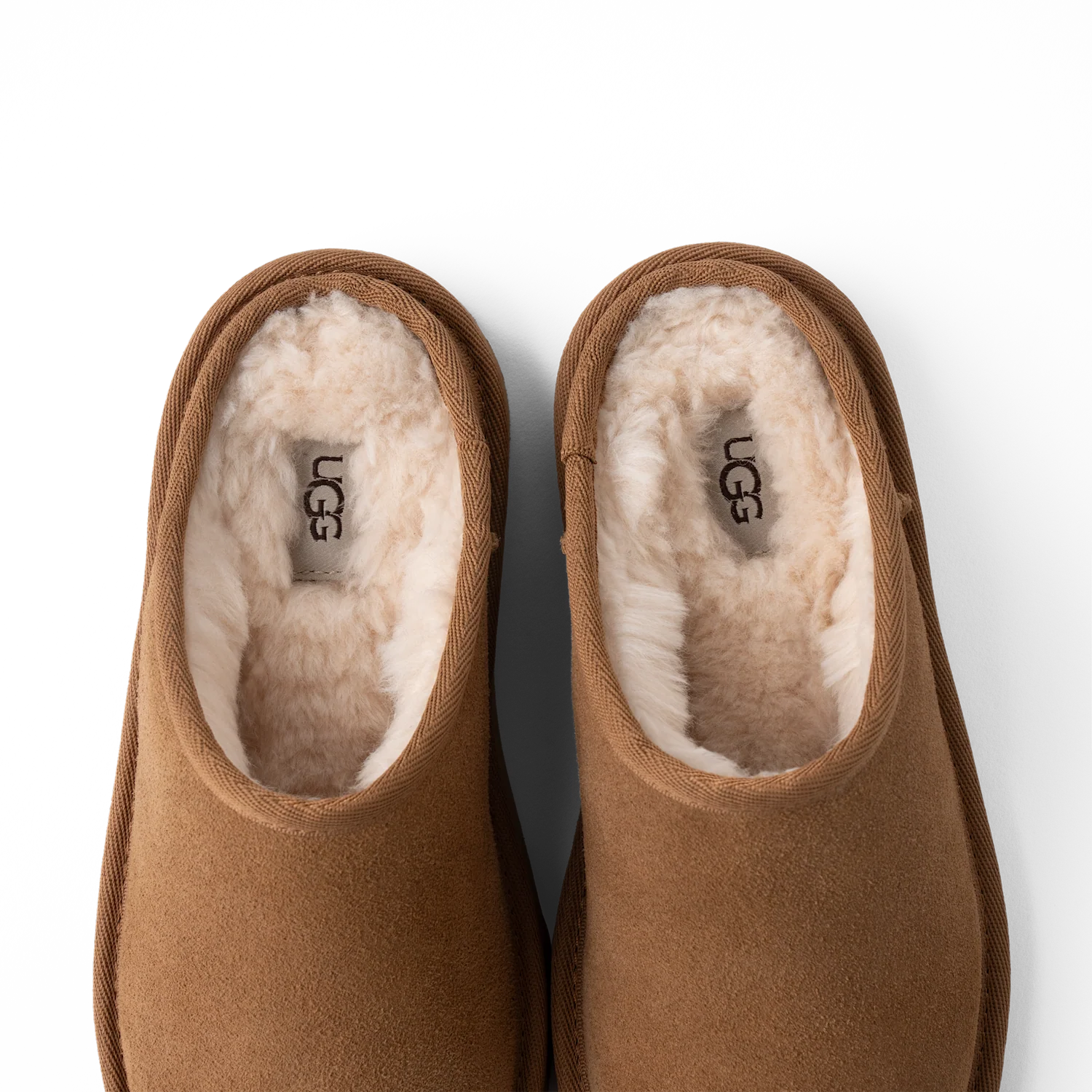 UGG Classic Slip-On Slipper Chestnut (Kids), Chestnut (1161030K-CHE)