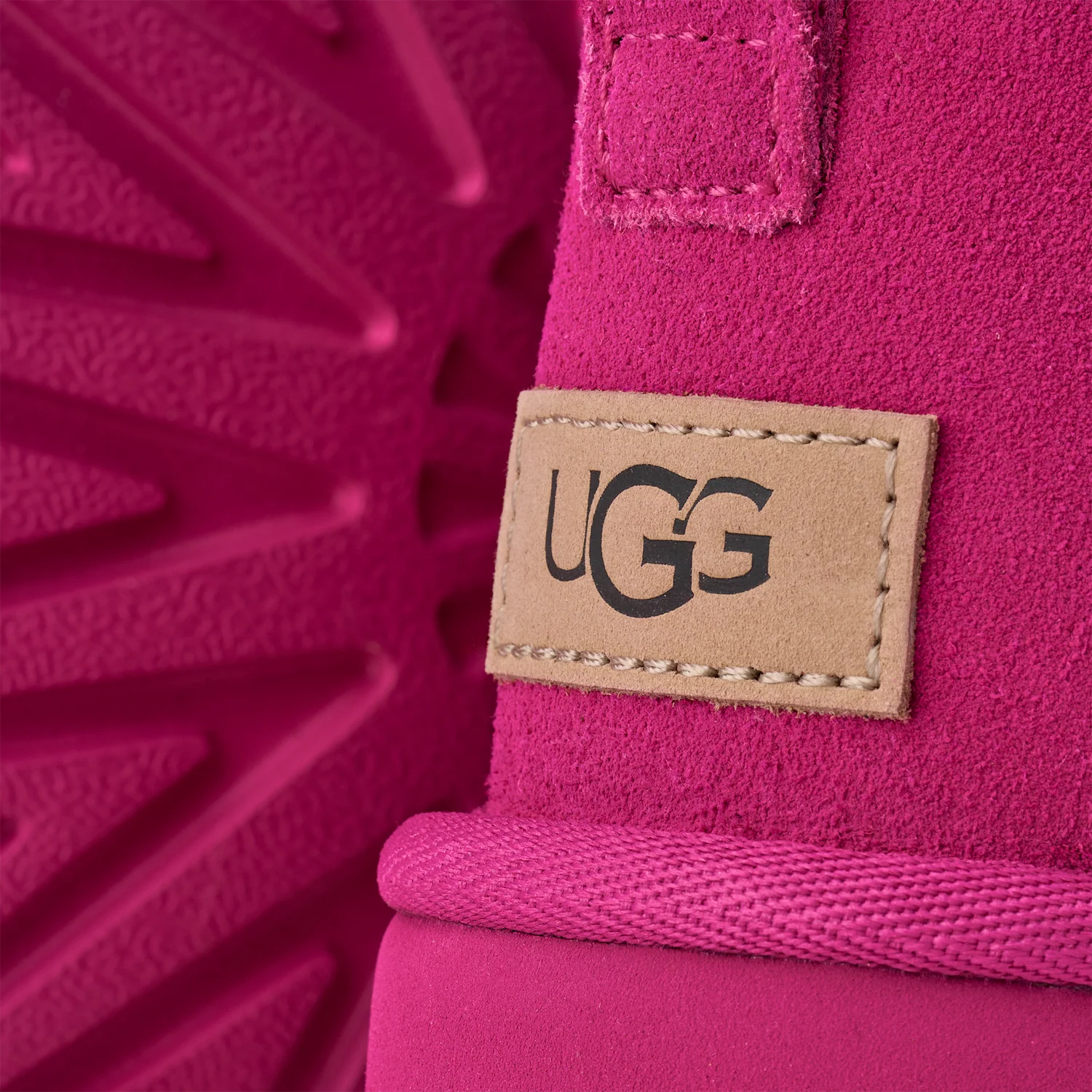 UGG Classic Ultra Mini Boot Dark Peony, Dark Peony (1116109-DNY)
