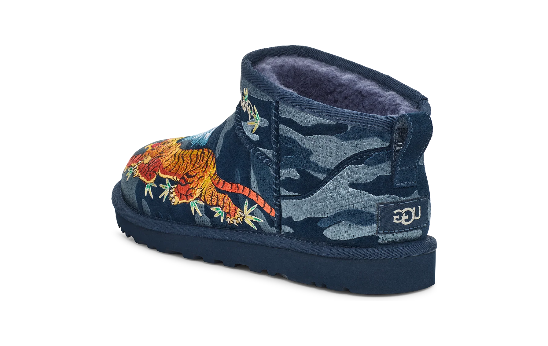 UGG Classic Ultra Mini Boot Palace Navy Camo, Navy (1172071-BCM)