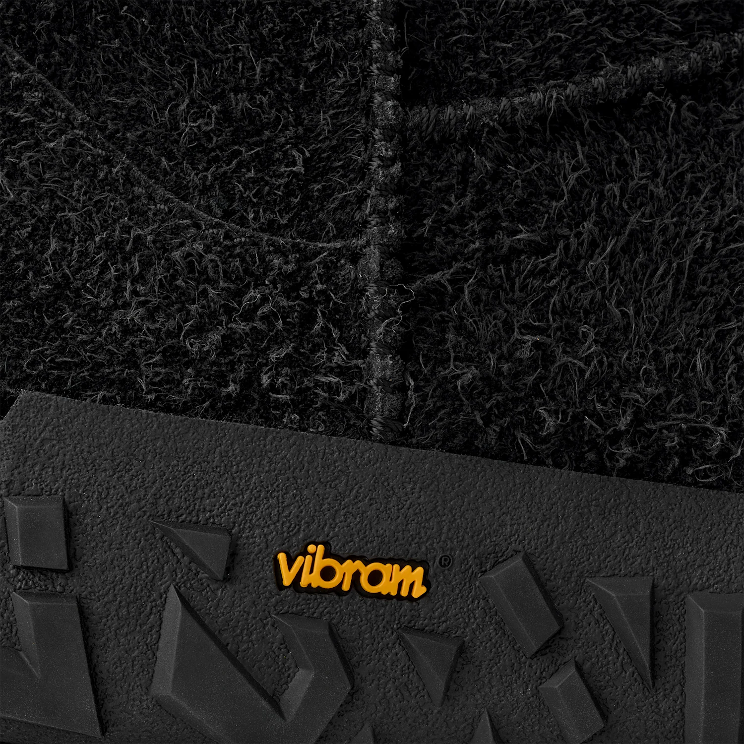 UGG Classic Ultra Mini Wrap Tech Boot Black, Black (1171115-BLK)