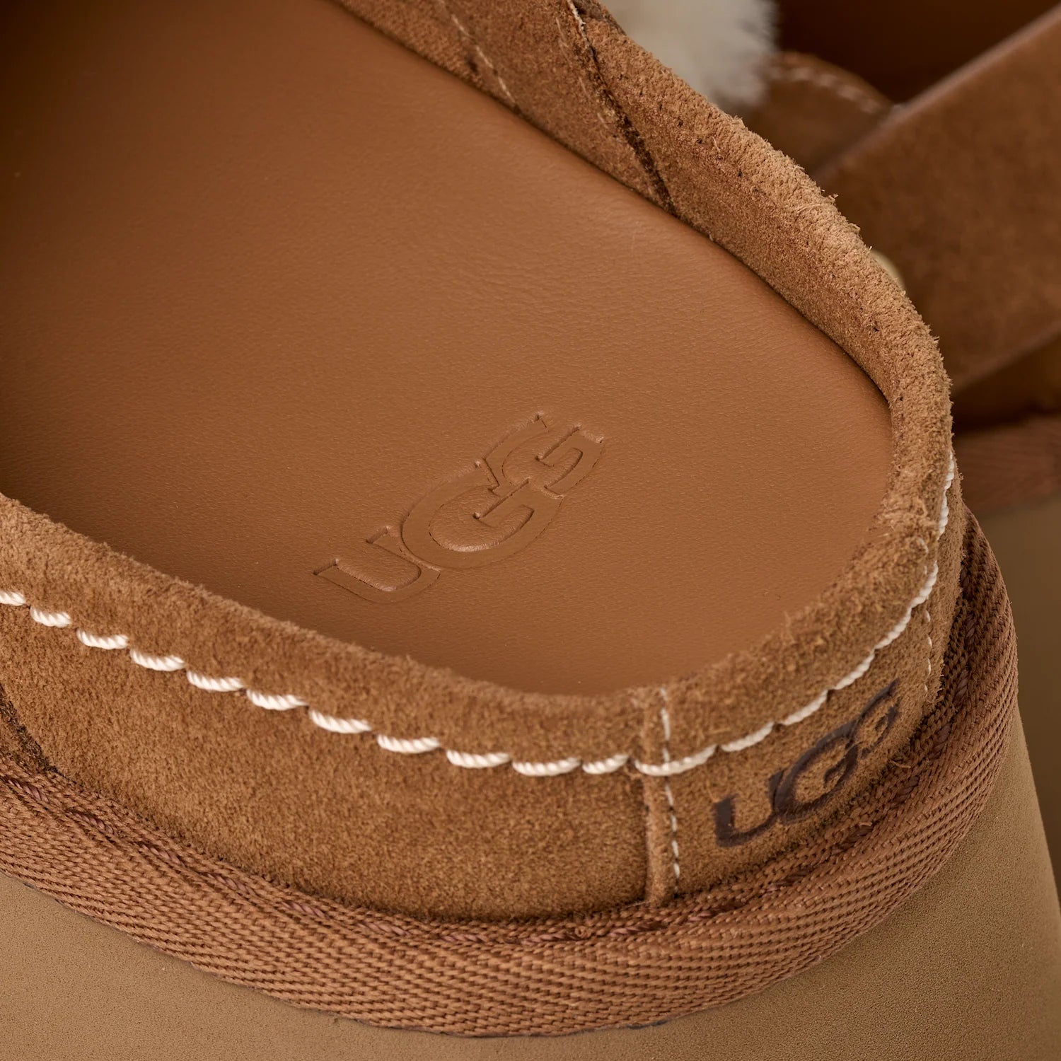 UGG Esmee Clog Chestnut, Chestnut (1173331-CHE)