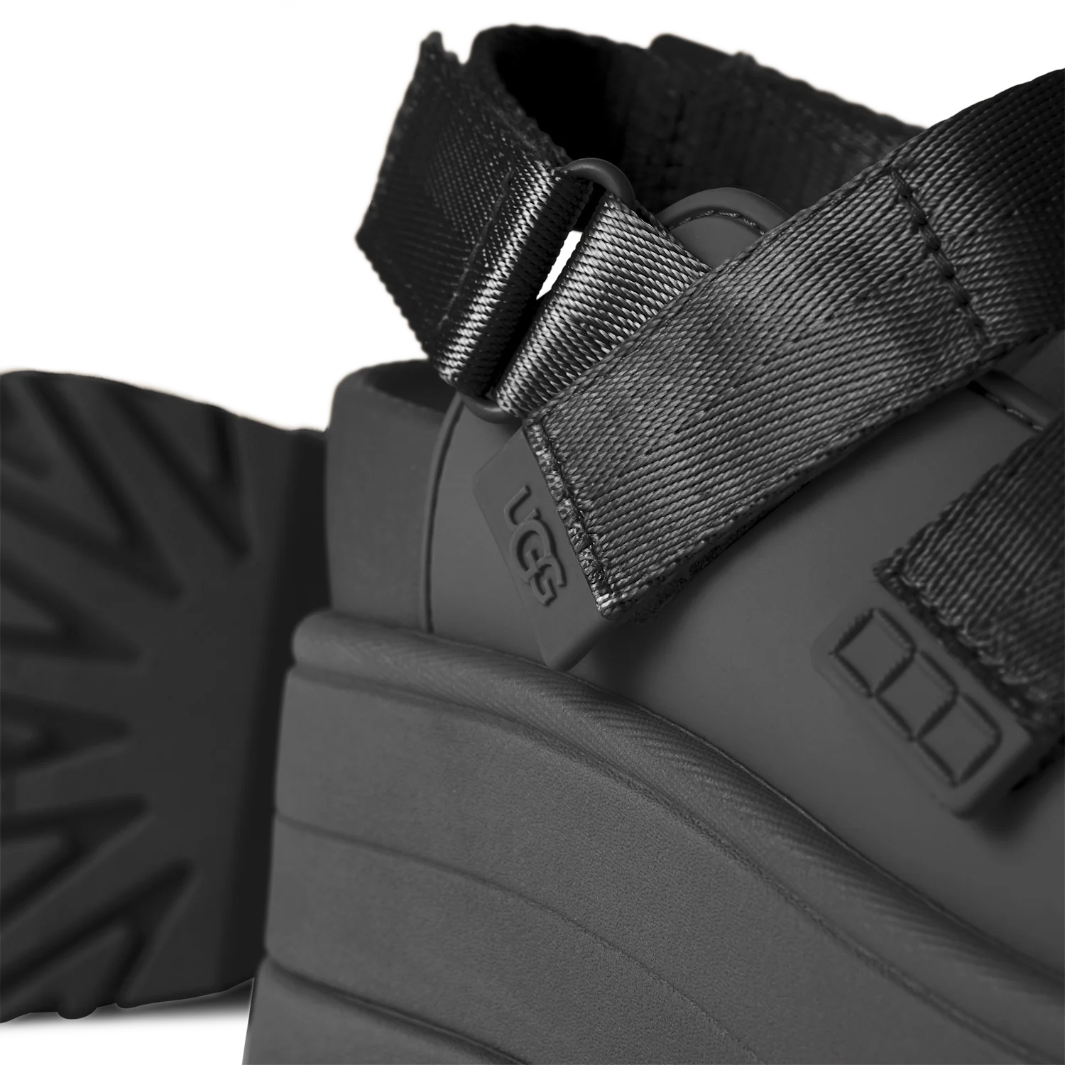 UGG GoldenRise Platform Sandals Black, Black (1167431-BLK)