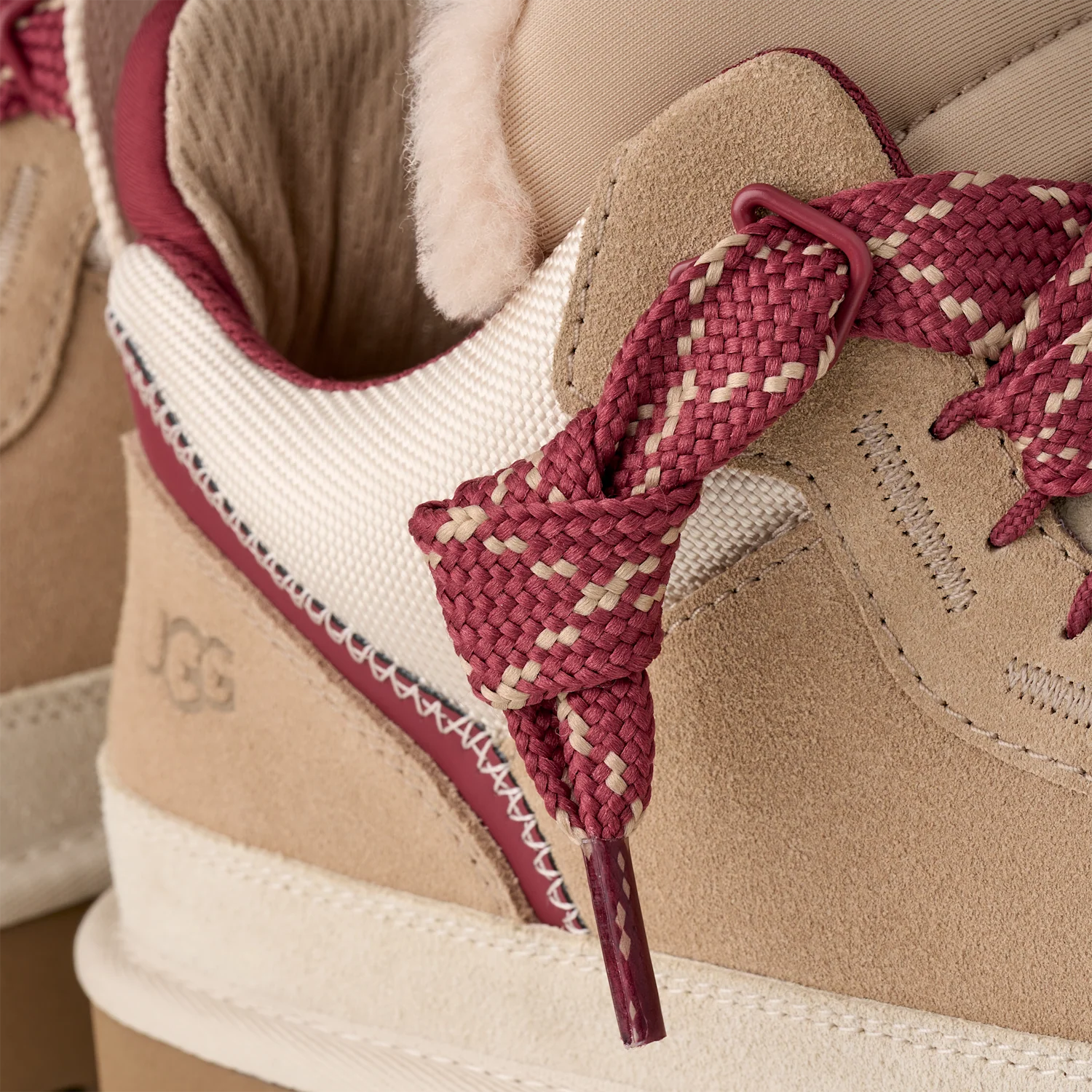 UGG Lowmel Driftwood Biking Red, Driftwood/Biking Red (1170750-DWD)