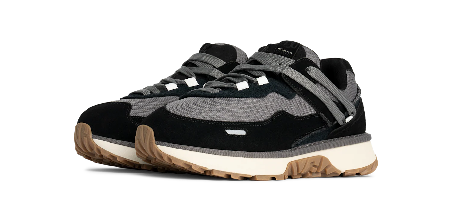 UGG RetroFi Low Black, Black (1167070-BLK)