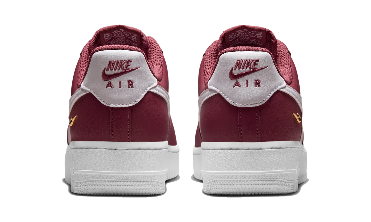 Nike Air Force 1 '07 Pink Smoke/Bleached Lilac/Metallic Gold/White