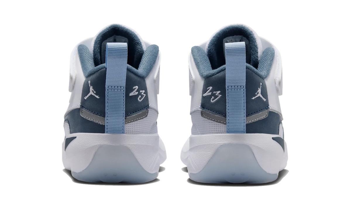 Air Jordan Max Aura 7 Squadron Blue/Psychic Blue/White