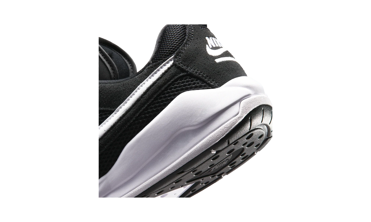 Air Jordan CMFT Era Black/White