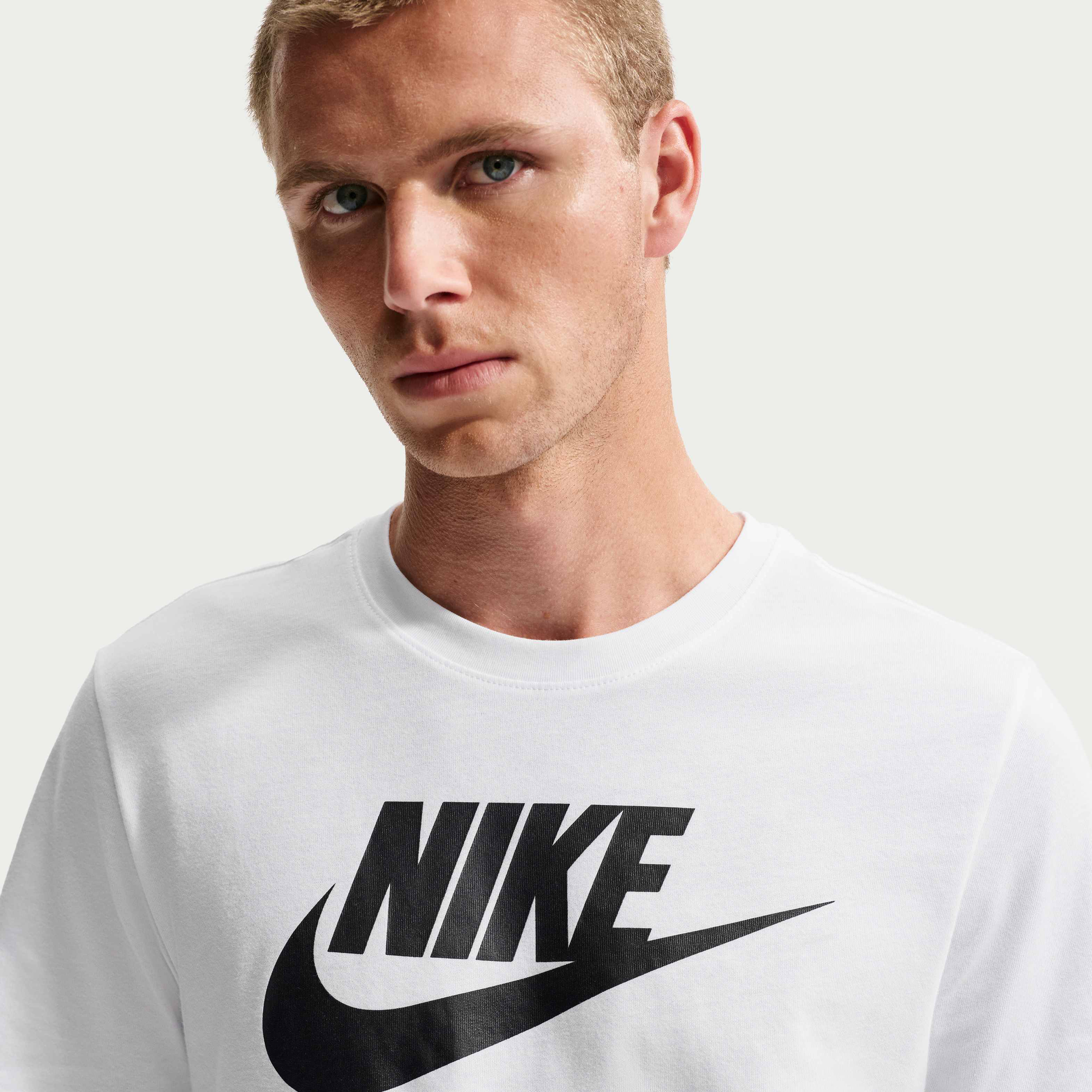 Nike Sportswear T-Shirt White/Black