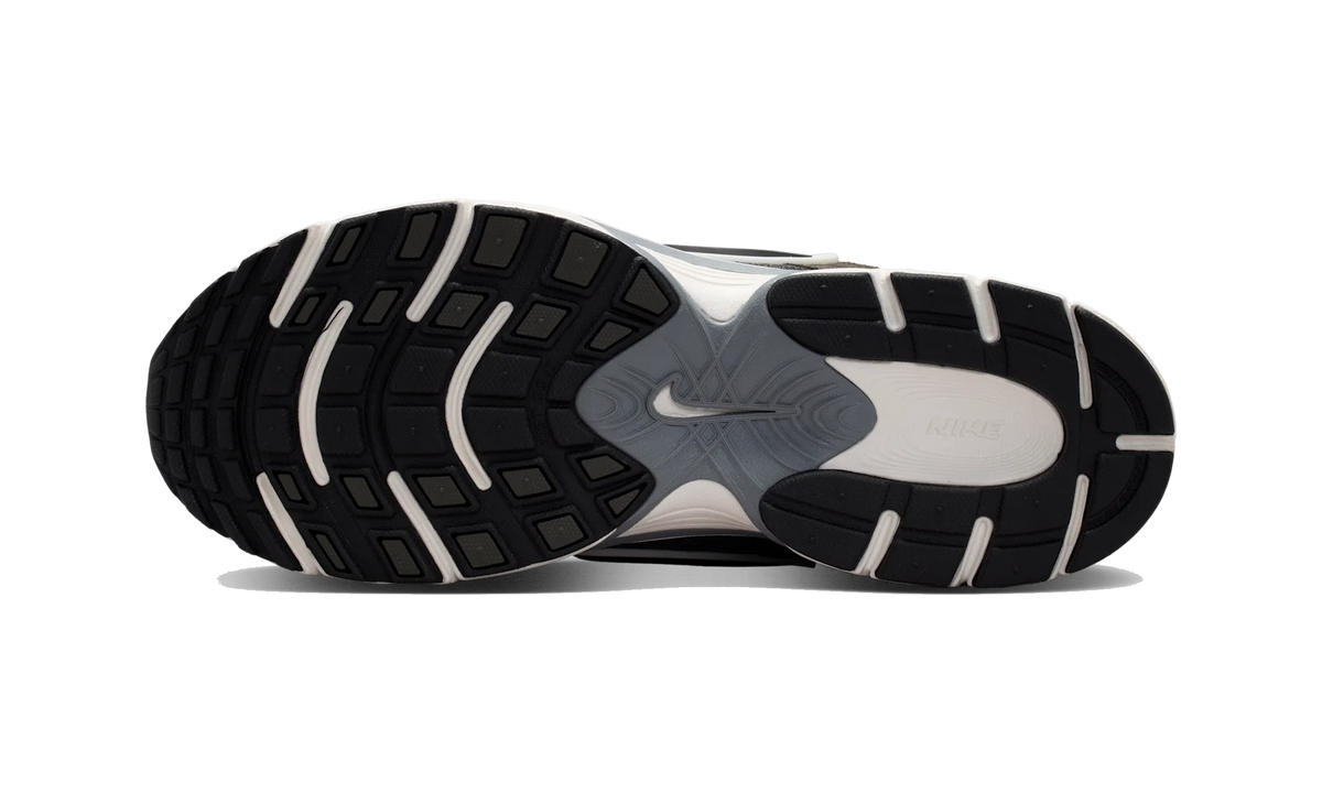 Nike V5 RNR Suede Anthracite/Cool Grey/Newsprint/Black