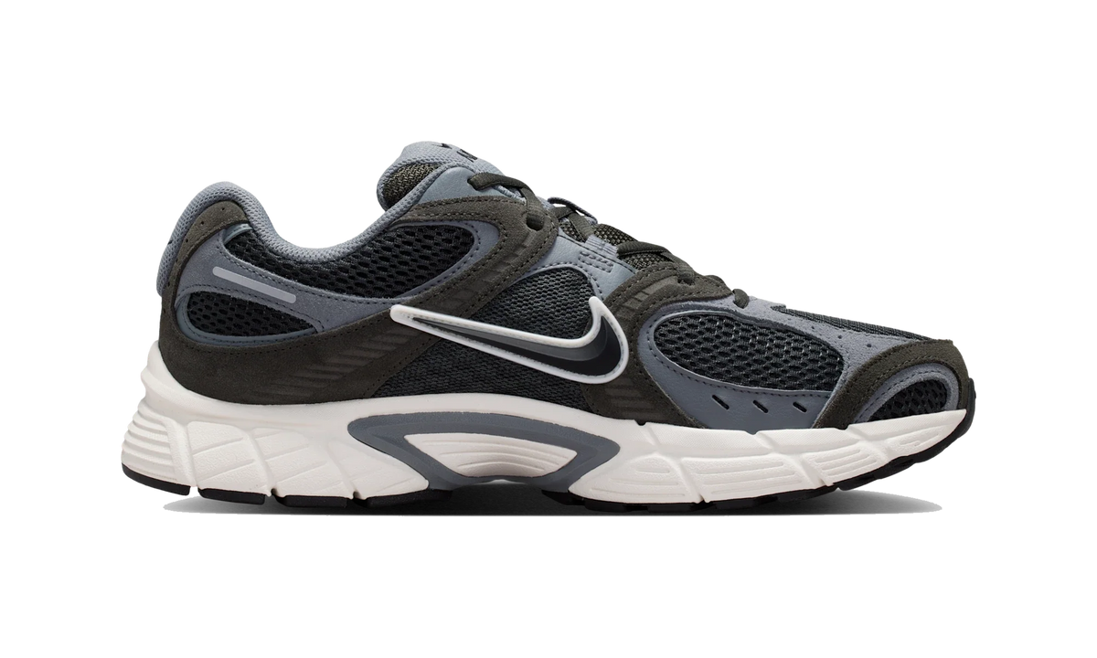 Nike V5 RNR Suede Anthracite/Cool Grey/Newsprint/Black