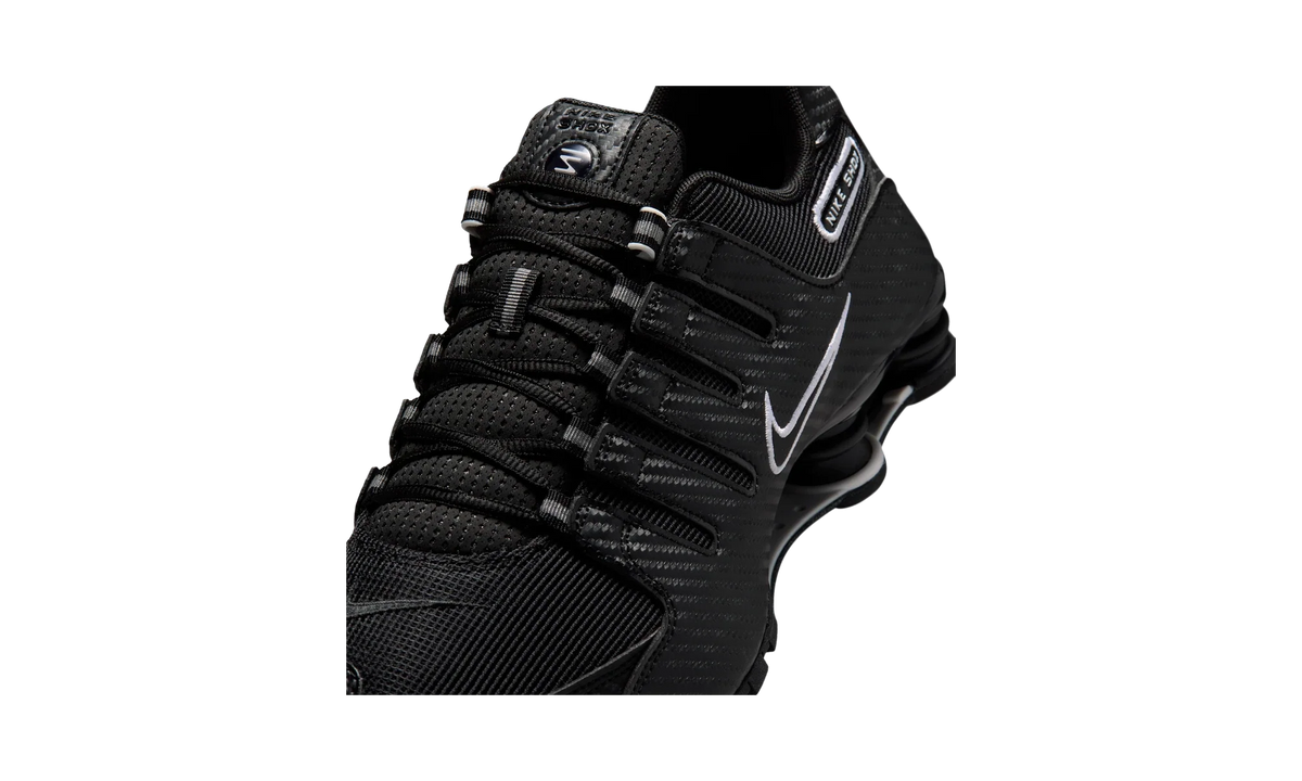 Nike Shox NZ Black/White/Black
