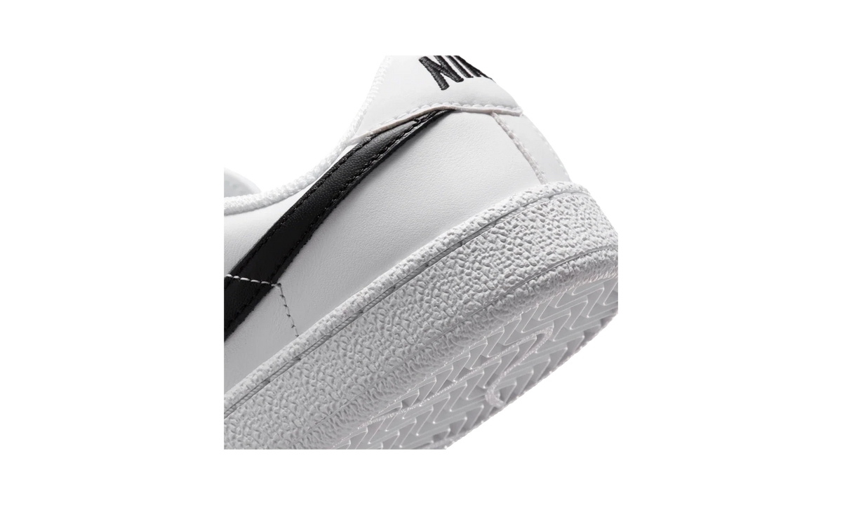 Nike Tennis Classic White/Black