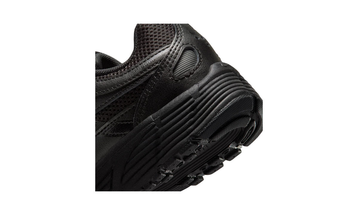 Nike P-6000 Black/Black