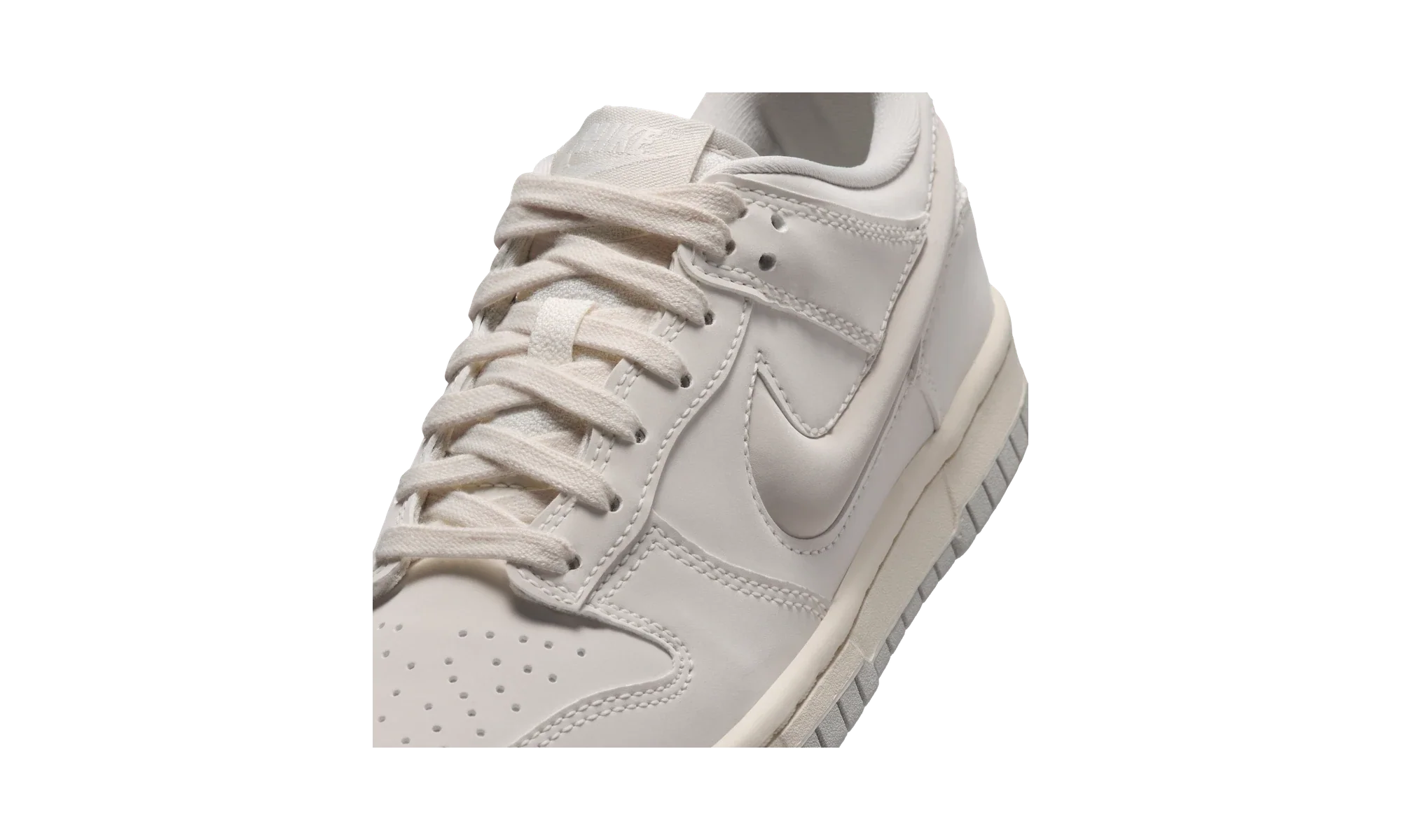 Nike Dunk Low LV8 Sail/Light Bone/Coconut Milk