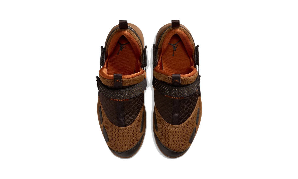 Air Jordan Trunner LX Light British Tan/Reflective Silver/White/Desert Orange