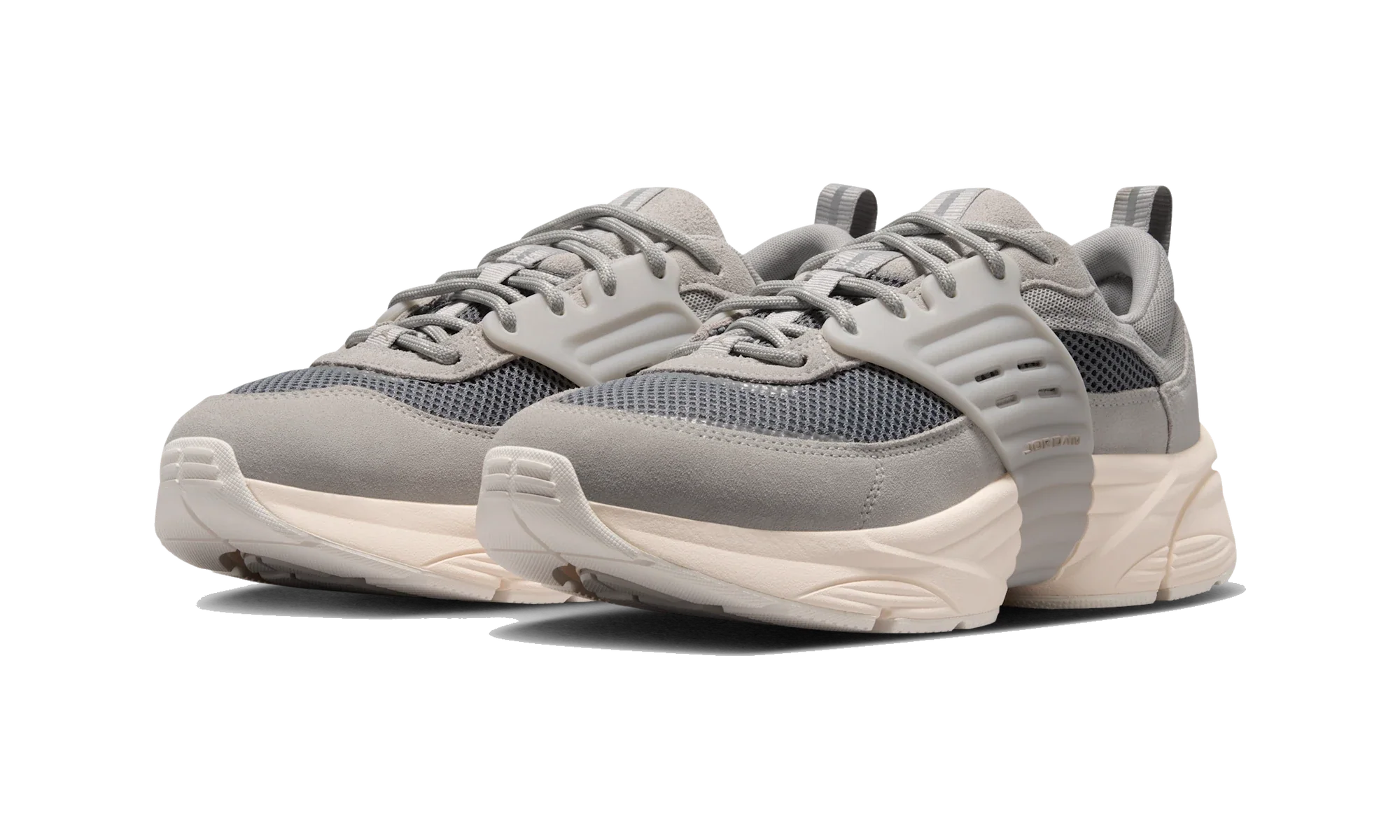 Air Jordan Trunner O/S Men‘s shoes Light Iron Ore/Smoke Grey/Chalk/Legend Medium Brown