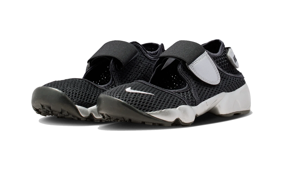 Nike Rift 2 SE Big/Younger Kids' Shoes Black/Metallic Silver