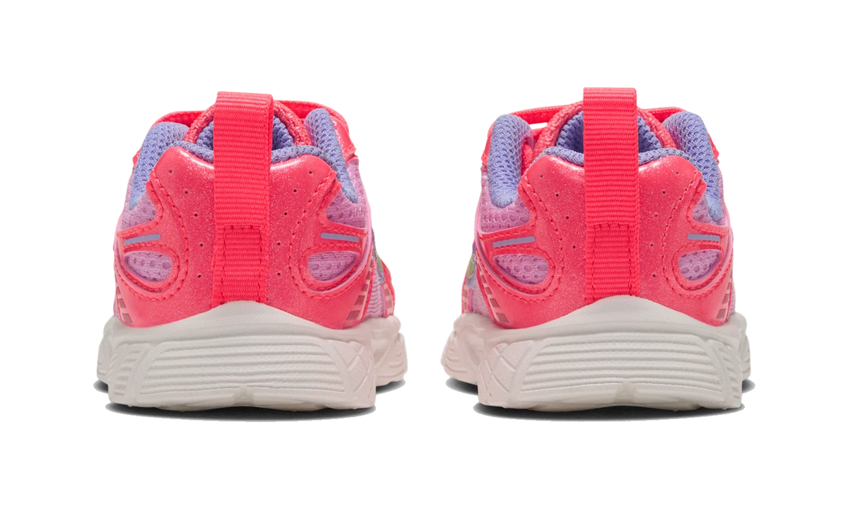 Nike V5 RNR Hot Punch/Pink Rise/Light Thistle/Multi-Colour