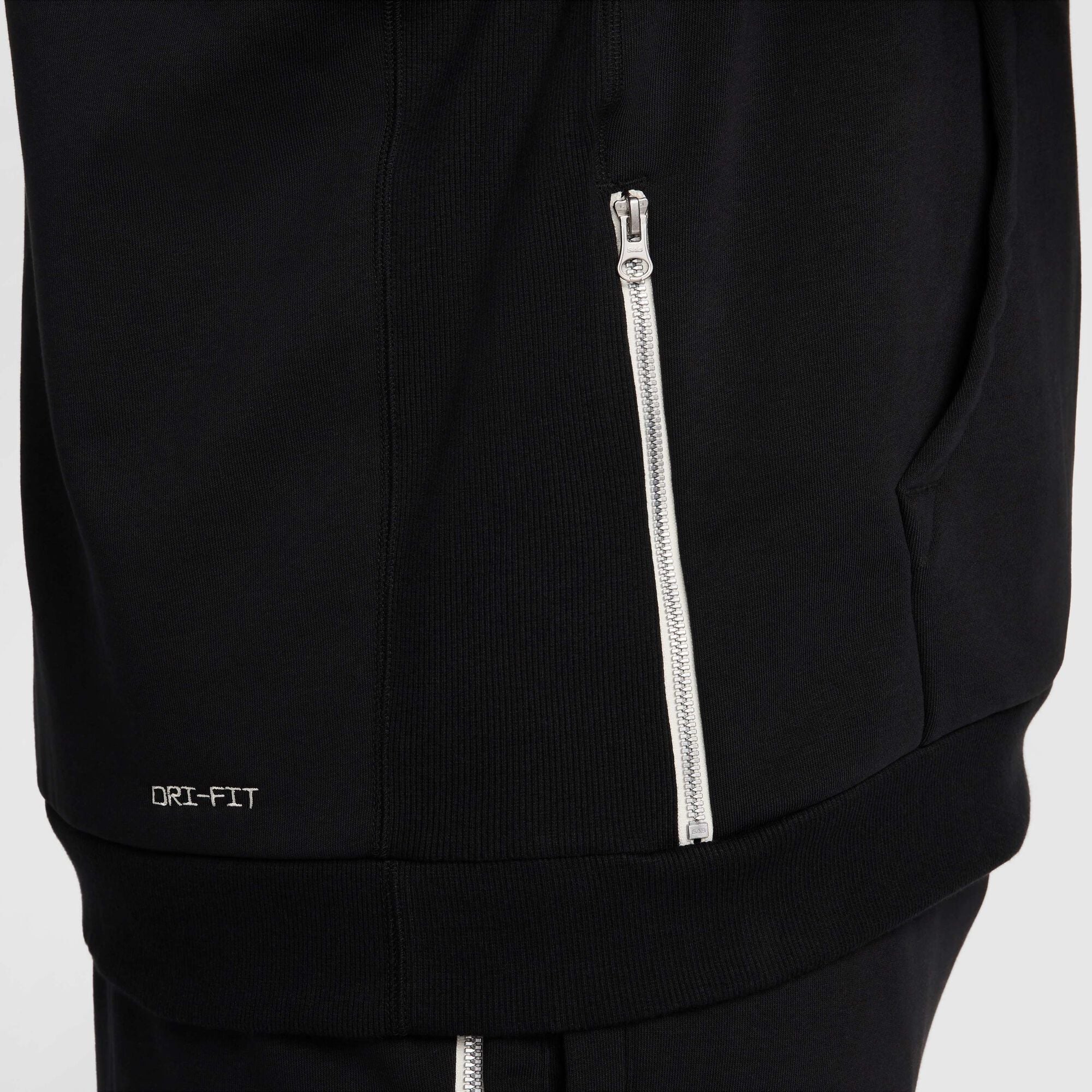Nike Standard Issue Dri-FIT Pullover Basketball Hoodie Black/Pale Ivory