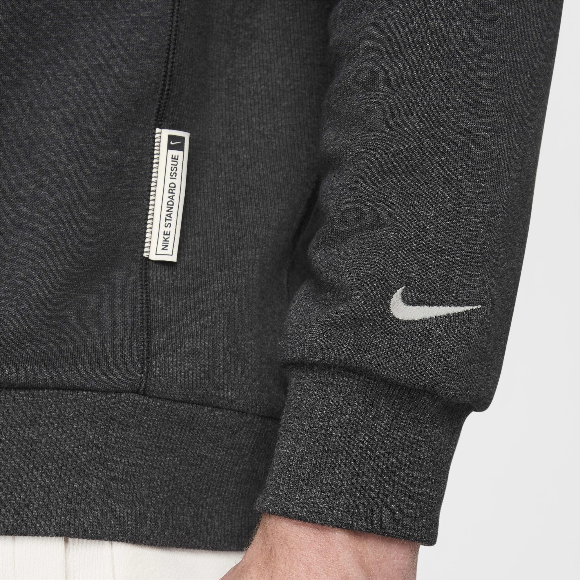 Nike Standard Issue Dri-FIT Basketball Crew-Neck Sweatshirt Black/Heather/Pale Ivory