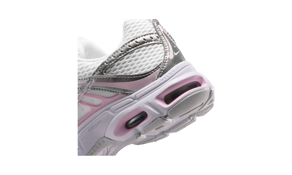 Nike Air Max Moto 2K White/Pure Platinum/Metallic Silver/Pink Foam