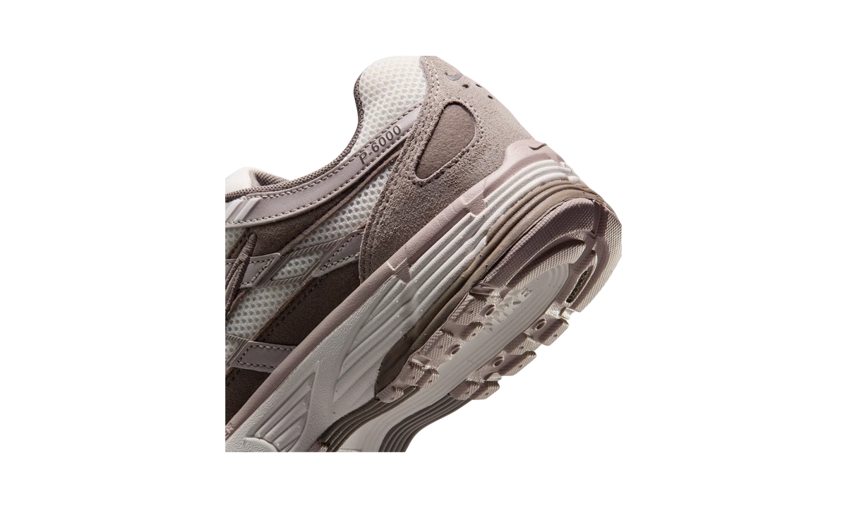 Nike P-6000 Summit White/Cave Stone/College Grey/Platinum Violet
