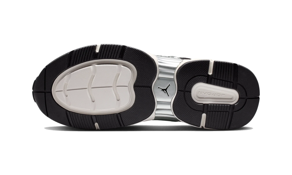 Air Jordan Trunner O/S Photon Dust Black Sail