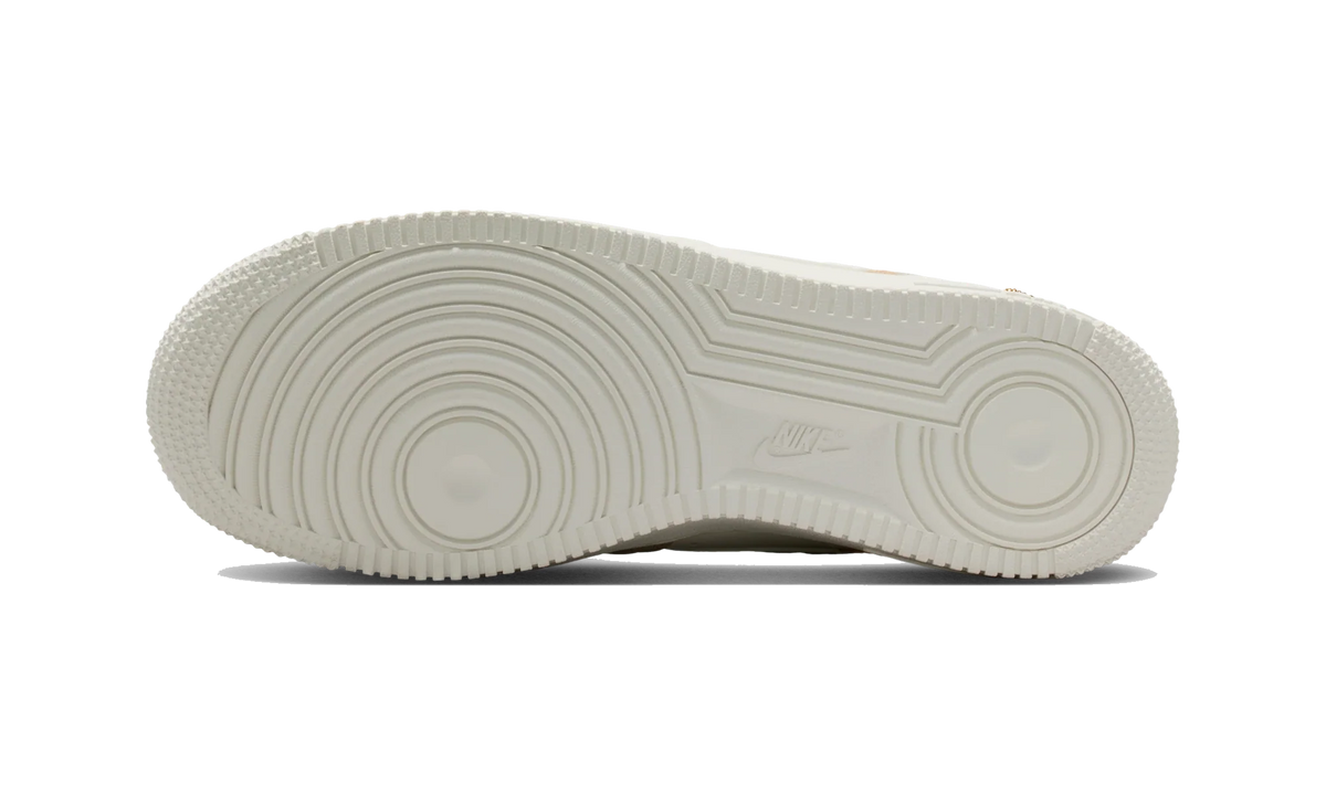 Nike Air Force 1 '07  Cream II/Metallic Gold/Sail