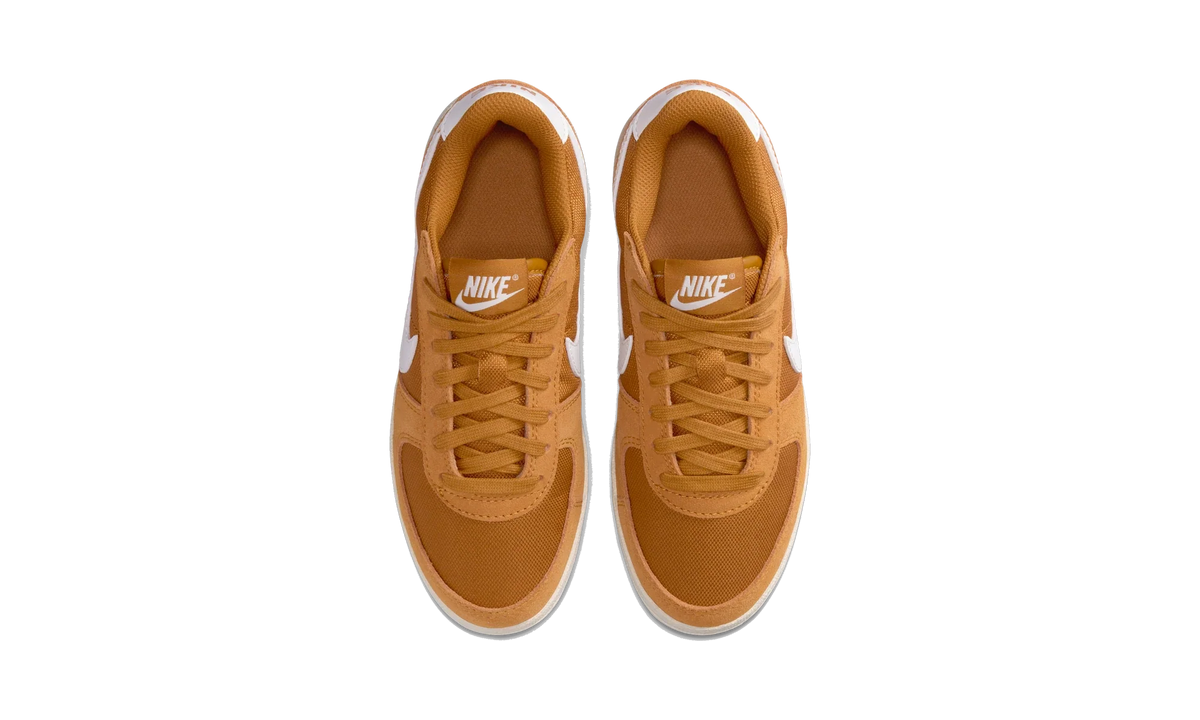 Nike Field General Desert Ochre/Desert Ochre/Sail/Sail