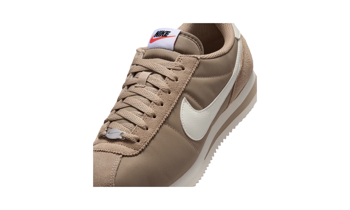 Nike Cortez Textile British Khaki/Black/Safety Orange/Sail