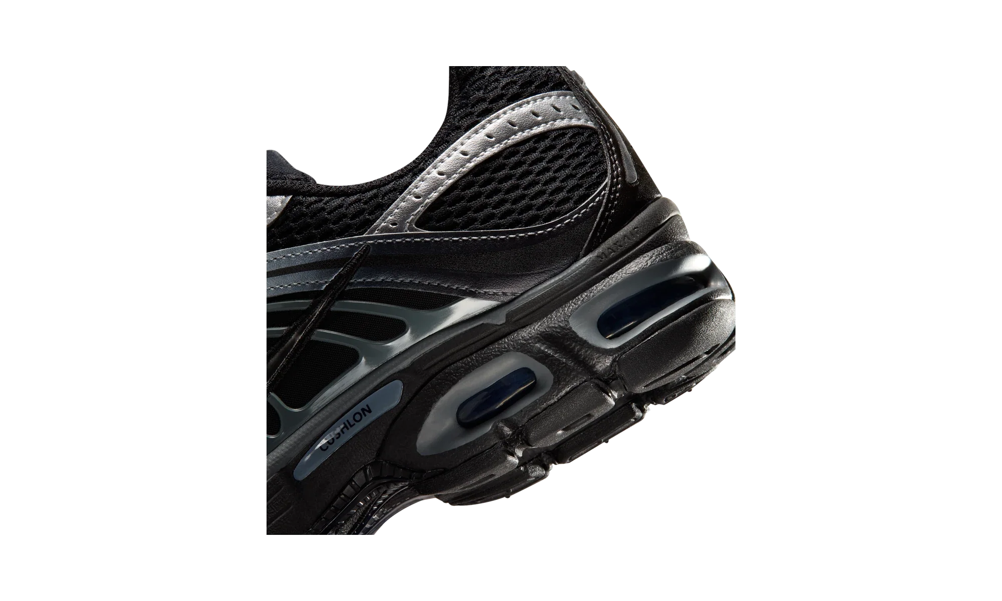 Nike Air Max Moto 2K Black/Metallic Silver/Smoke Grey