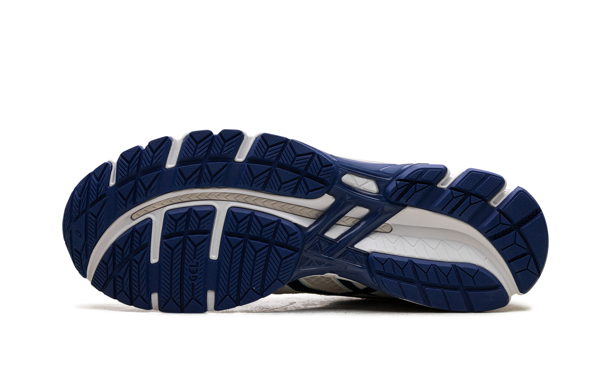 ASICS Gel-Kayano 20 Cream Blue Red
