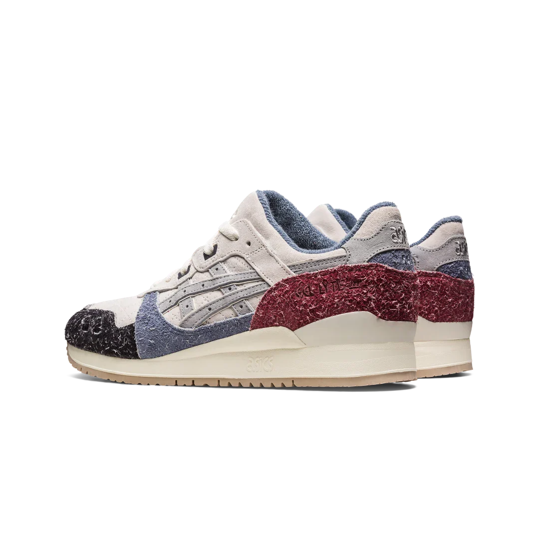 ASICS Gel-Lyte III Remastered Kith Seoul, Off-White/Black/Chambray/Red (1201A847-100)