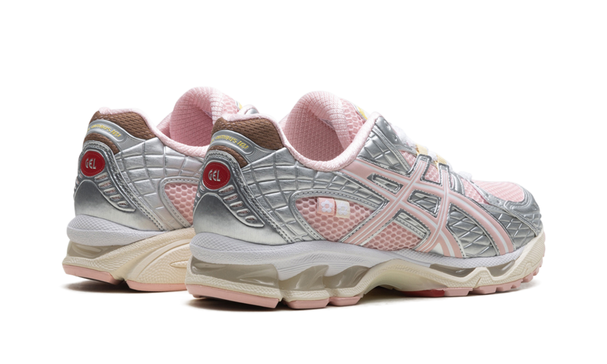 ASICS Gel-Nimbus 10.1 Vandy The Pink x atmos Banana Split Strawberry