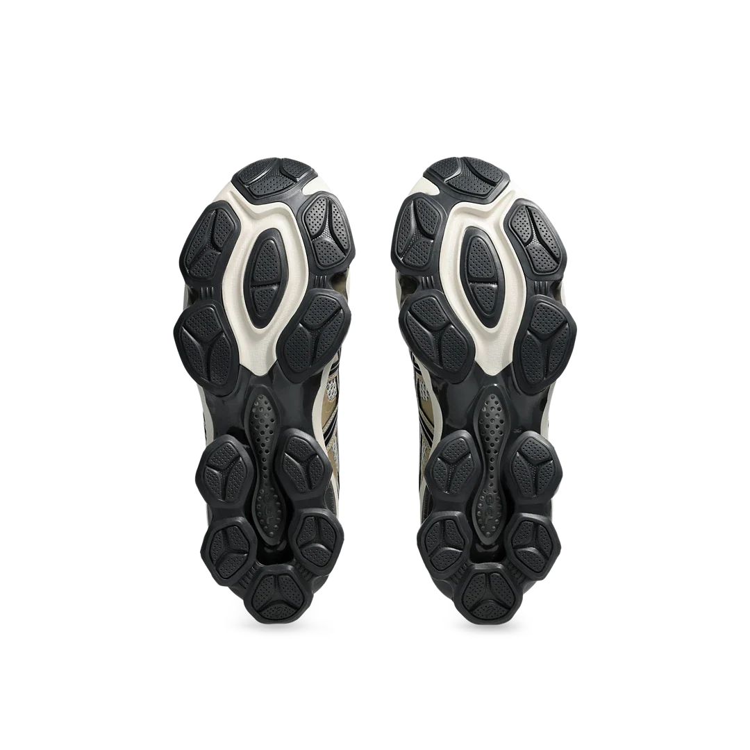 ASICS Gel-Quantum Kinetic Sand Black