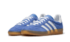 Adidas Gazelle Indoor Blue Fusion Gum, Blue Fusion/Footwear White/Gold Metallic (HQ8717)