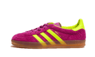 Adidas Gazelle Indoor Shock Purple, Shock Purple/Yellow/Gum (HQ8715)